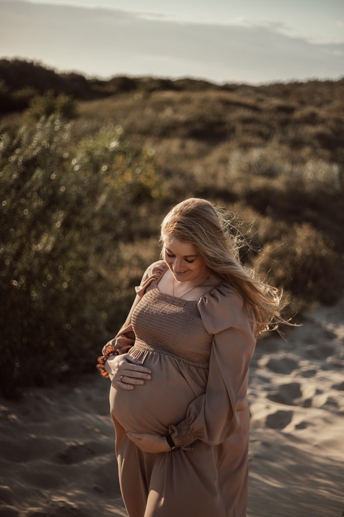 Zwangerschapsfotografie gemaakt door Daphne's Fotografie