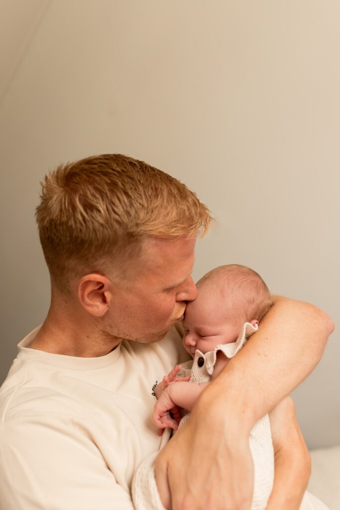 newbornfotograaf Daphne's fotografie zuidland
