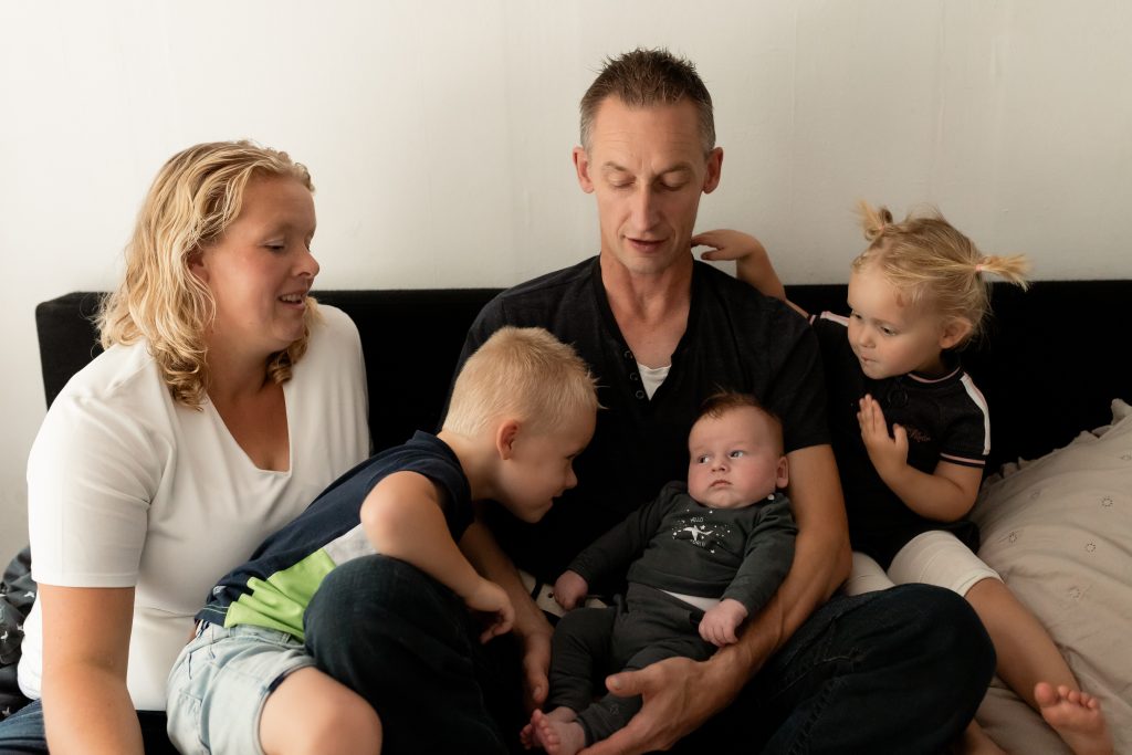 Newborn fotografie gemaakt door Daphne's Fotografie in Zuidland
