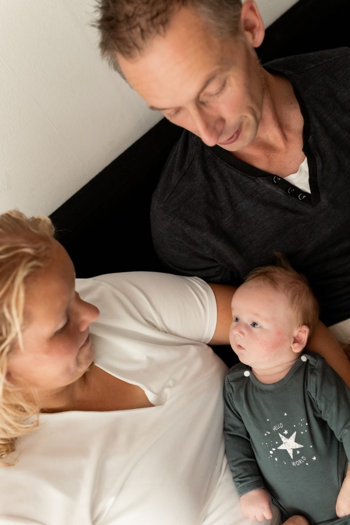 Newborn fotografie gemaakt door Daphne's Fotografie in Zuidland