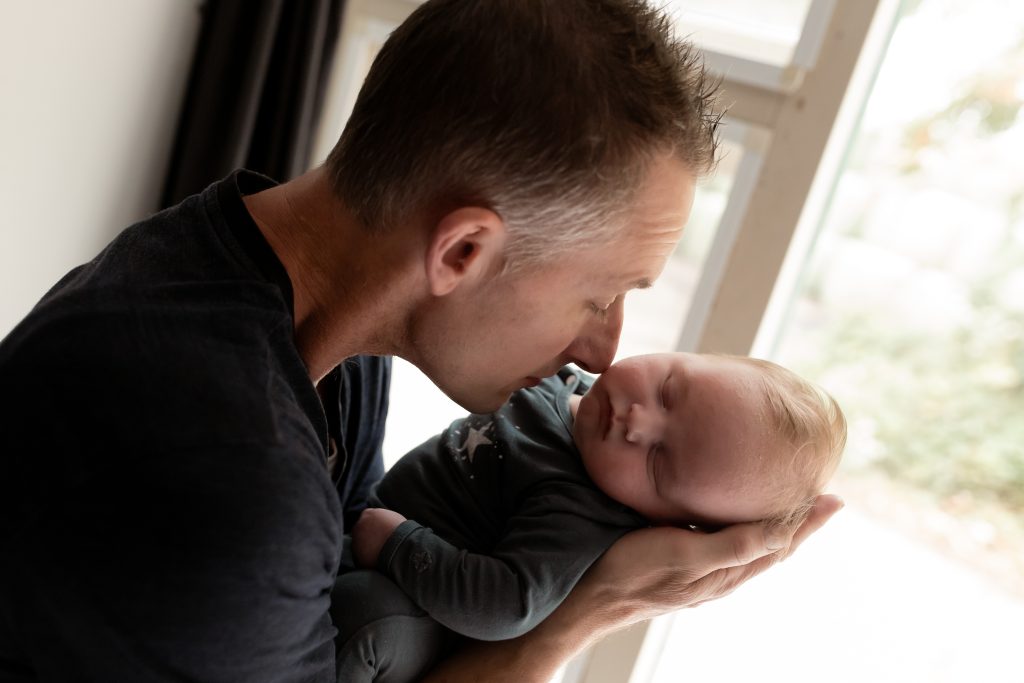Newborn fotografie gemaakt door Daphne's Fotografie in Zuidland