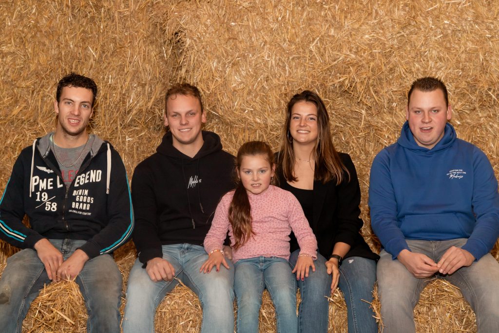 Familiefotoshoot in Zuidland - Daphne;s fotografie Zuidland