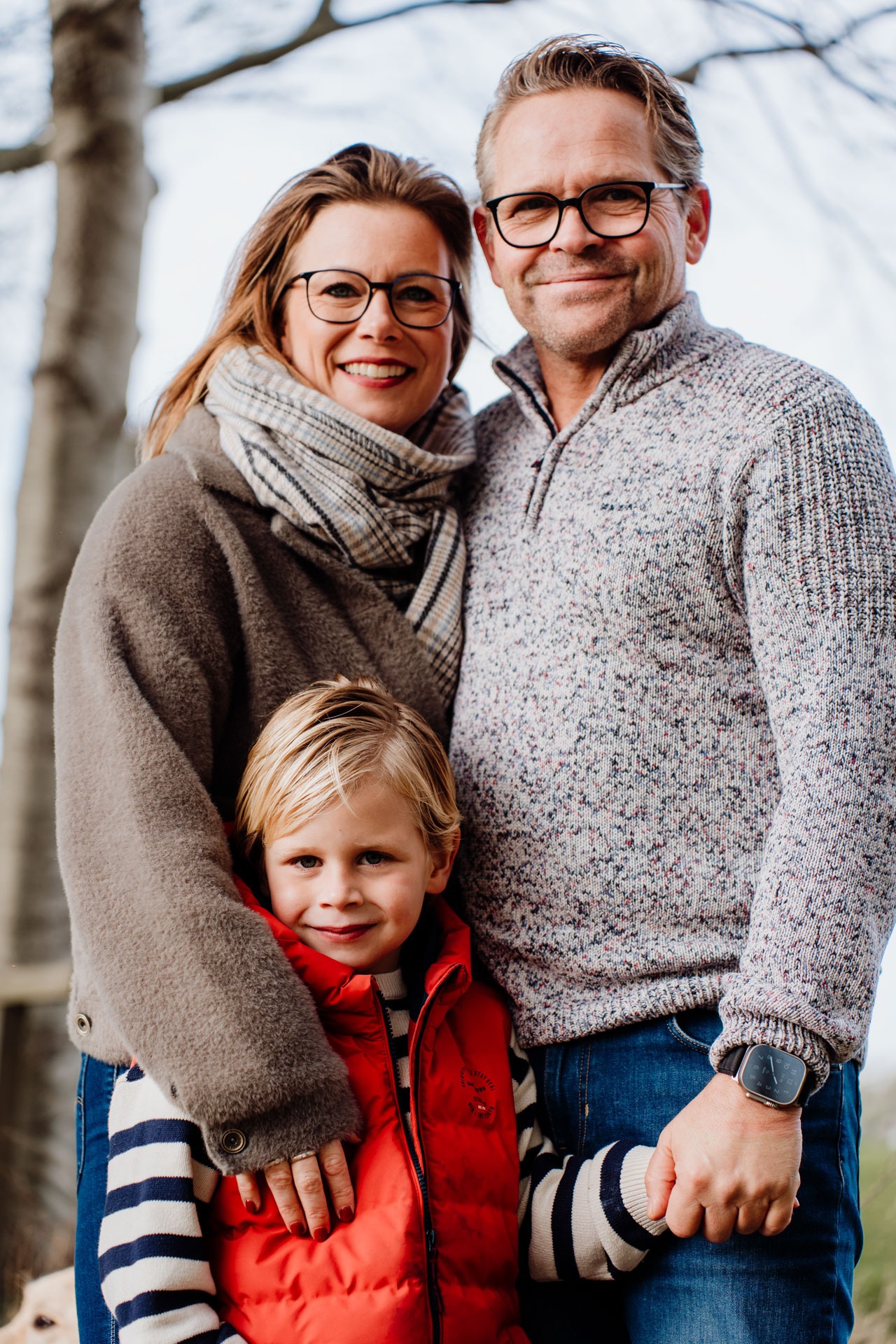 Gezinsfoto in het Annabos Rockanje – ouders met kinderen in het bos